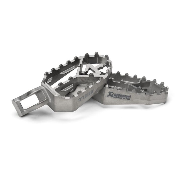 akrapovic_footpegs_triumph_tiger660800850900120020112025_750x750